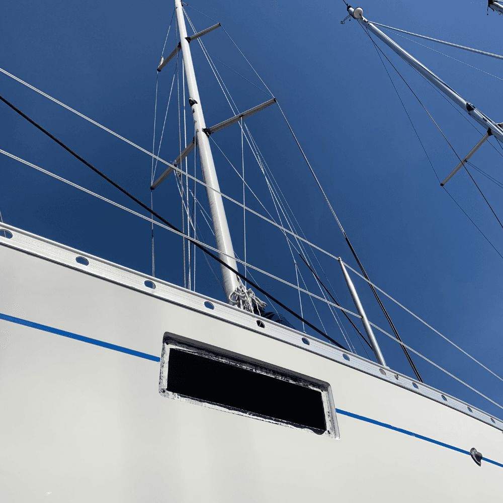 Nieuwe plexiglasramen voor in je zeilboot