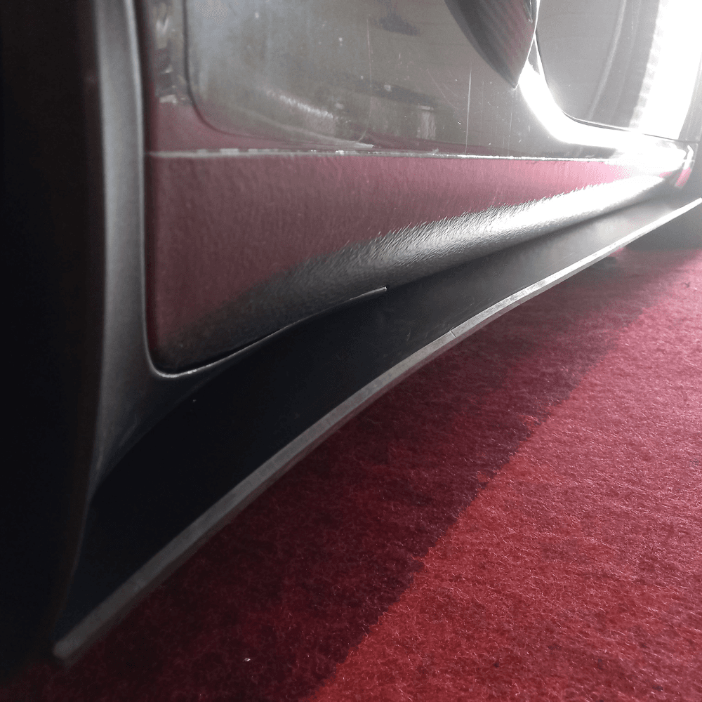 Deurdrempel voor op een auto van HDPE