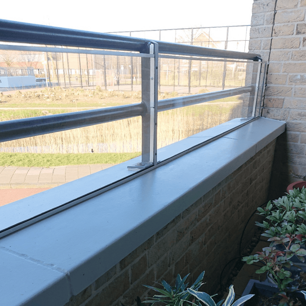 Balustrade van plexiglas