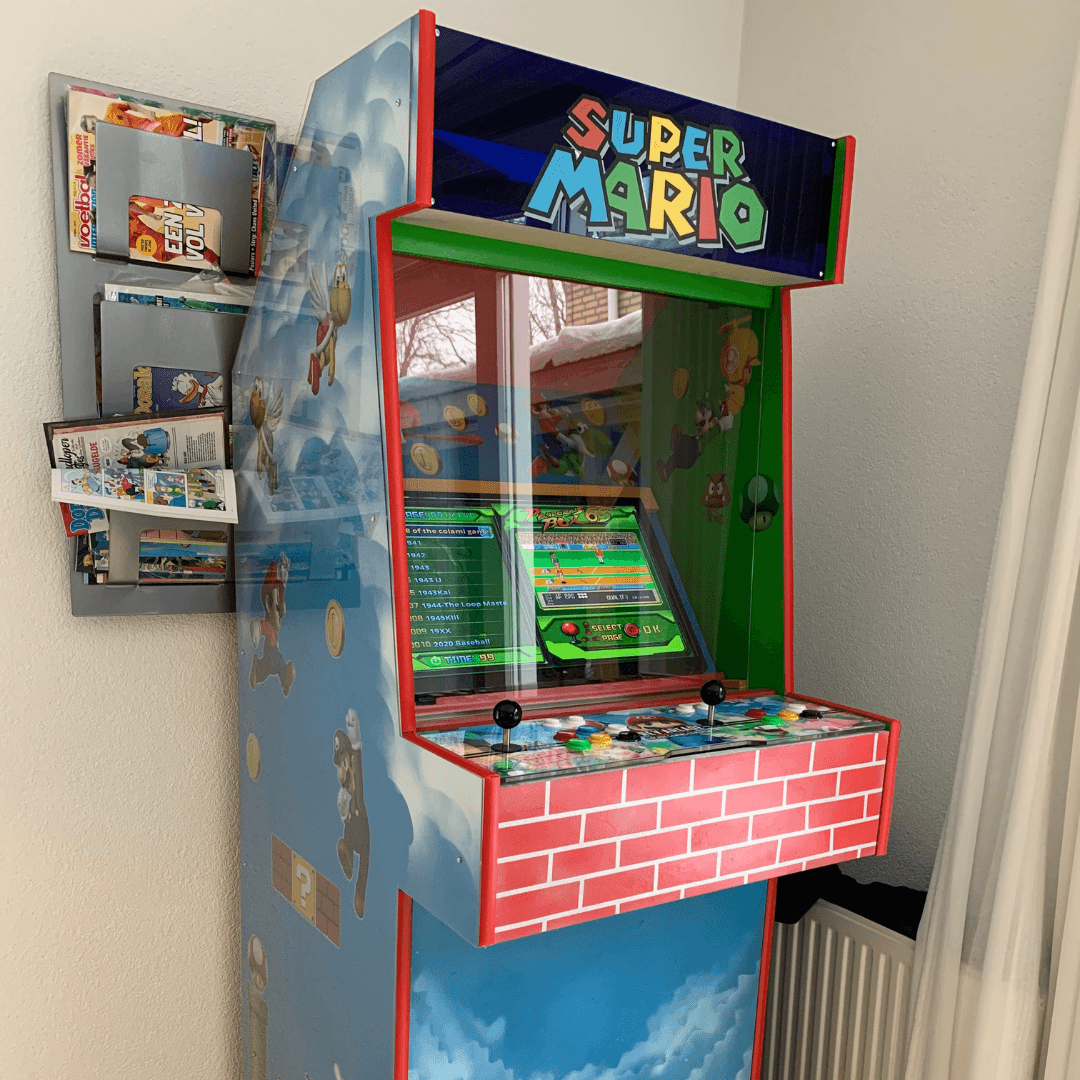 Arcadekast met plexiglas panelen
