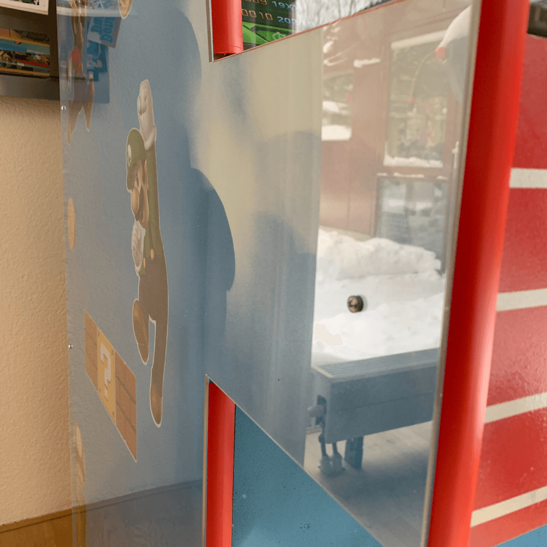 Arcadekast met plexiglas panelen
