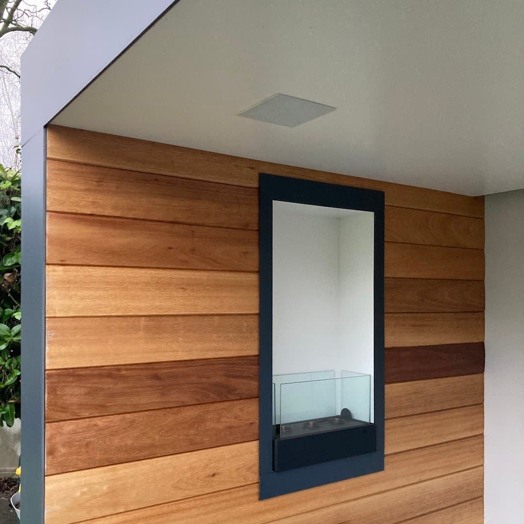 Afwerking van tuinhuisje met HPL en Trespa® platen