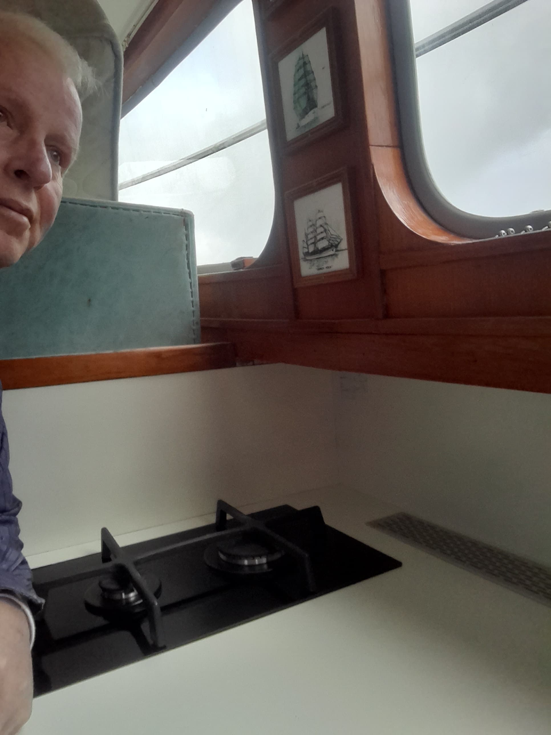 Aanrechtblad in boot van HPL - selfie