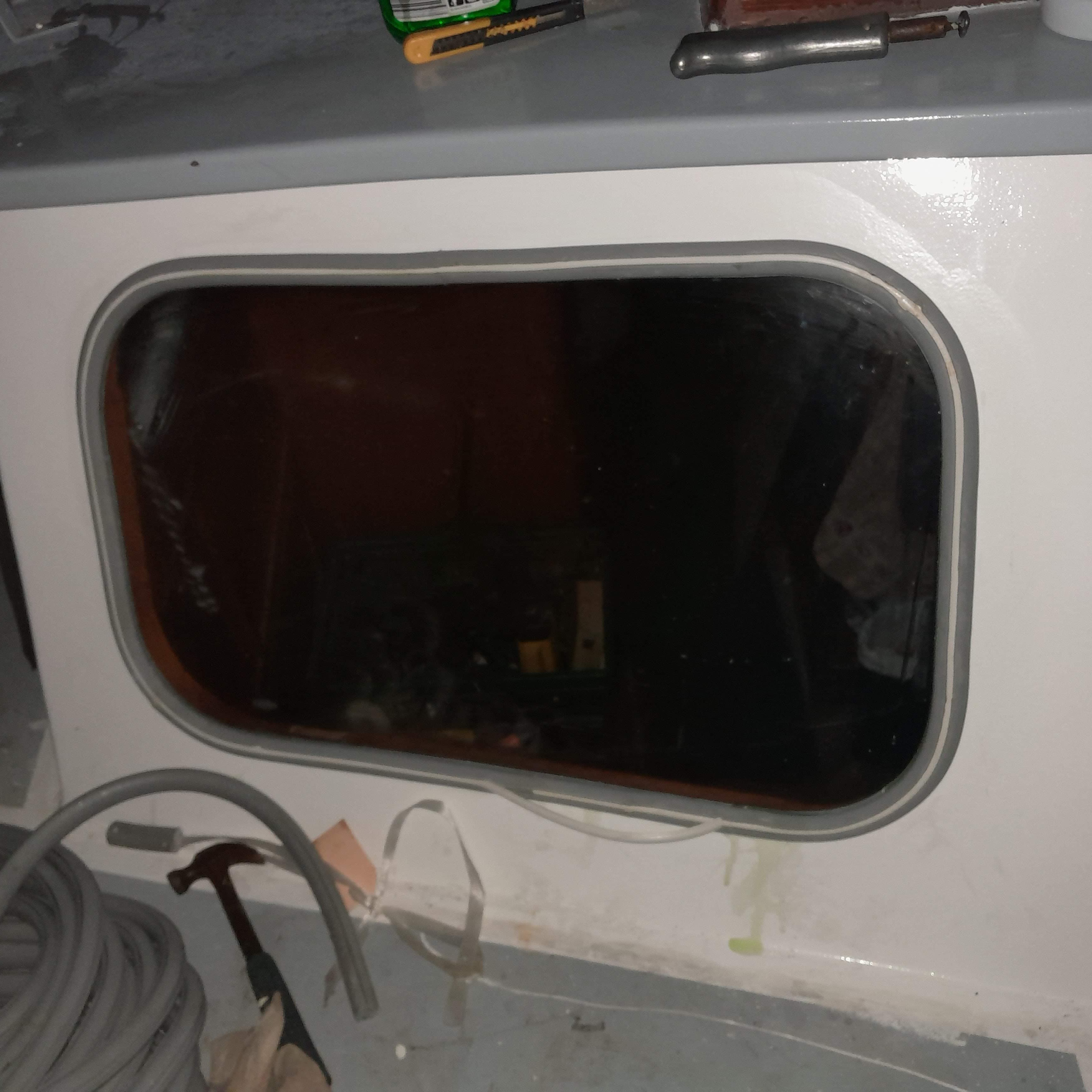 Bootraam vervangen met polycarbonaat 1.2