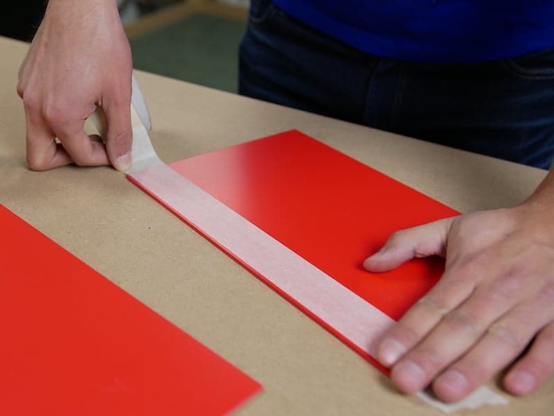 Geschuimd PVC lijmen rand afplakken
