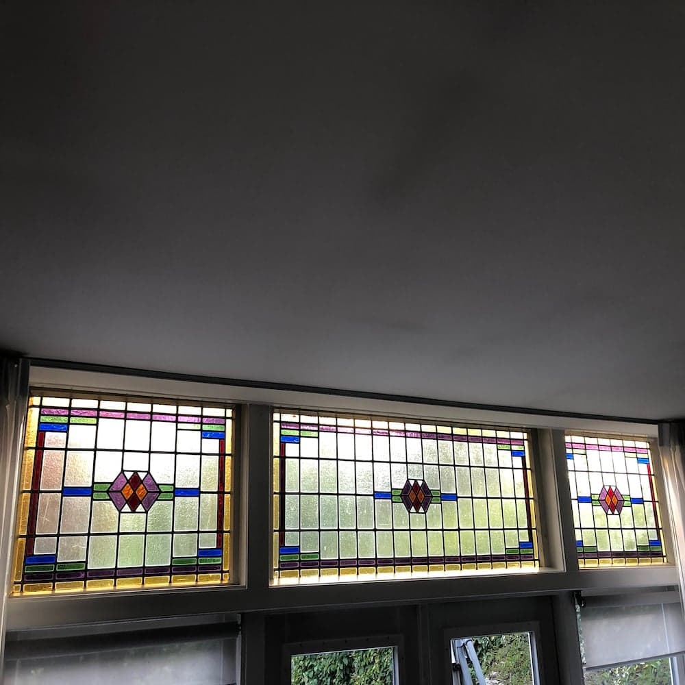 Glas-in-lood voorzetraam van plexiglas