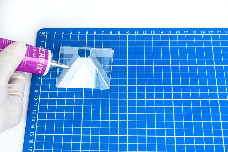 Hologram maken - Hologram lijmen