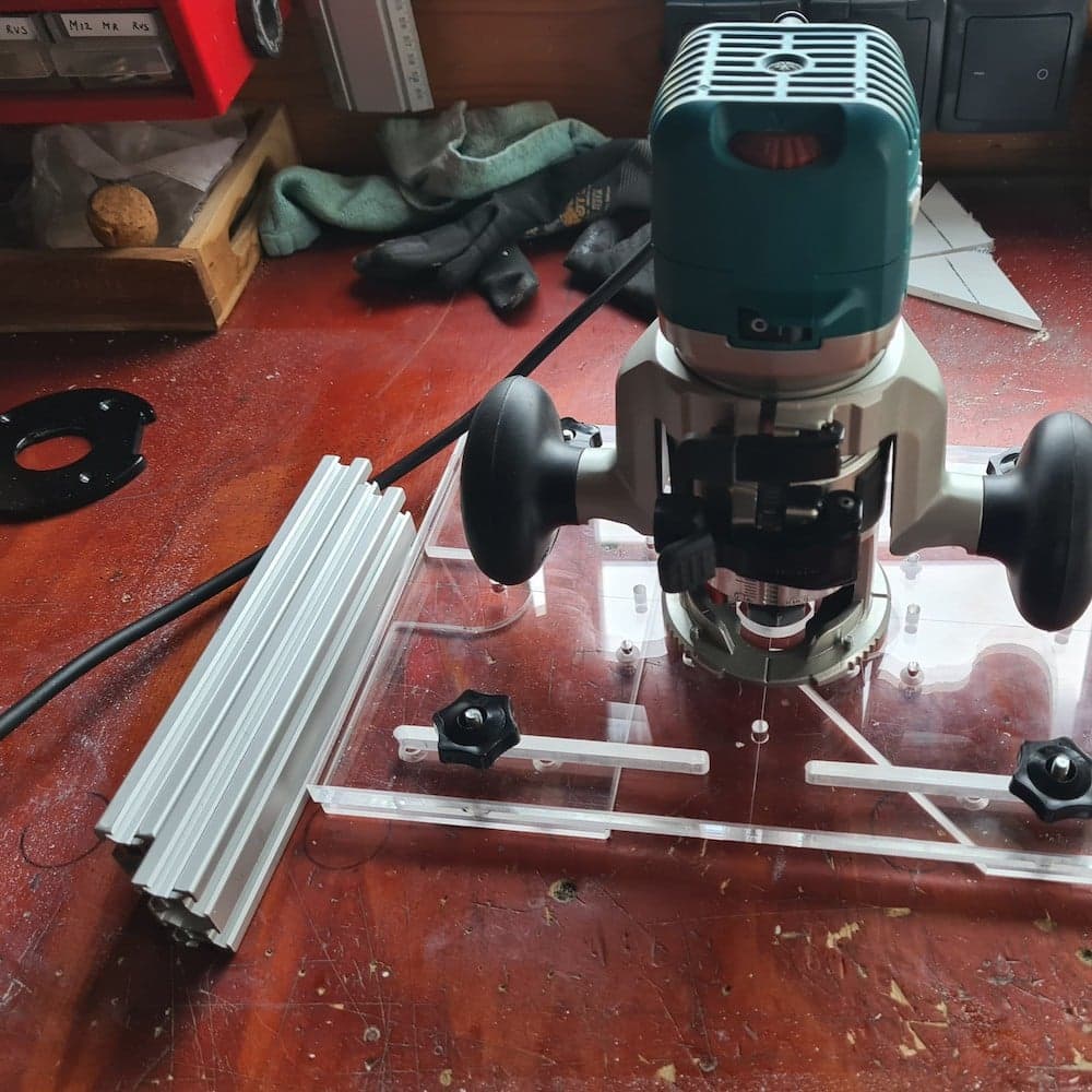 Jig voor bovenfrees met kunststof
