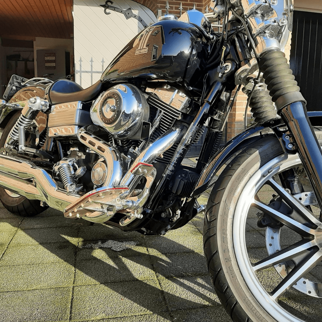 Motor pimpen met rood plexiglas