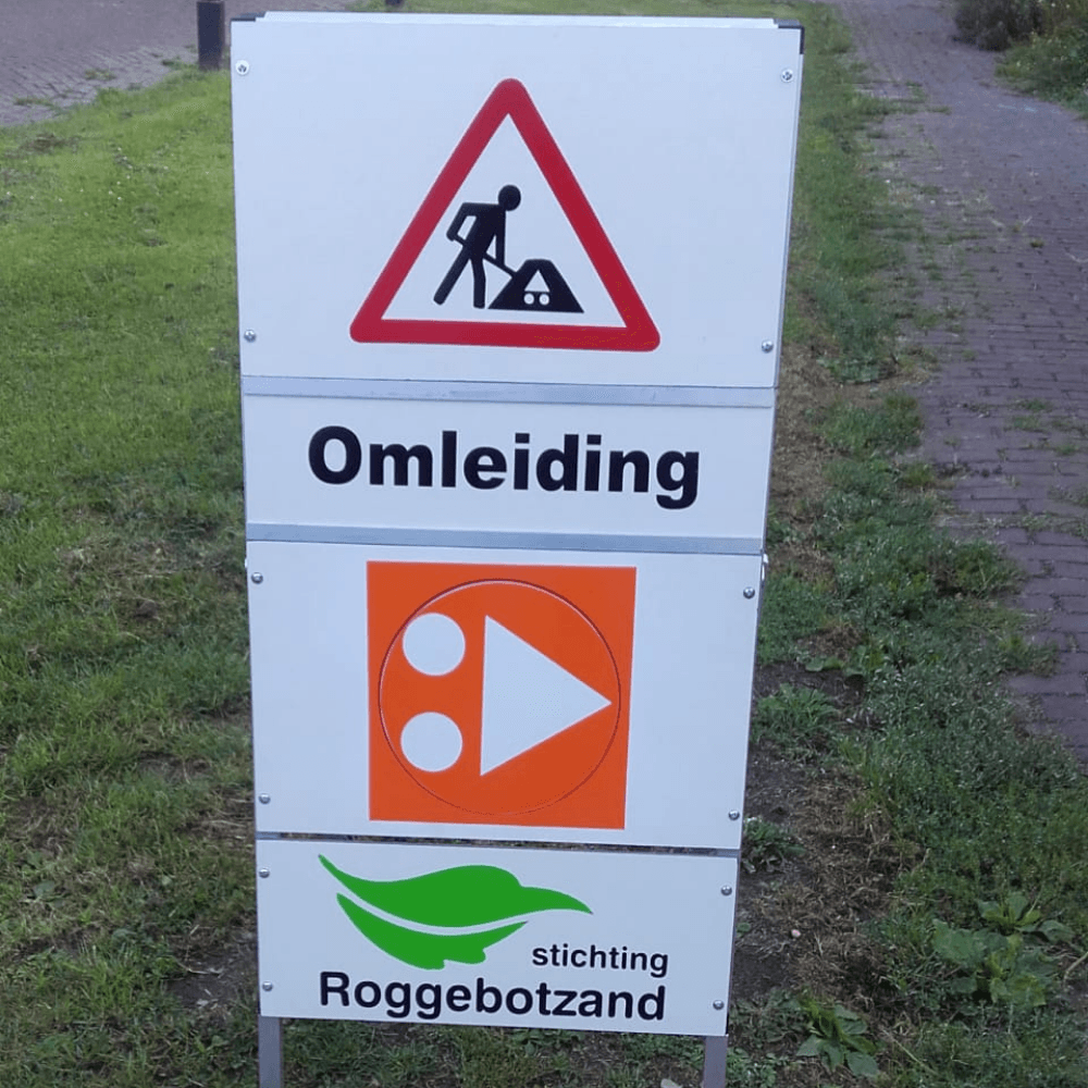 Waarschuwingsborden voor mountainbike stichtingen