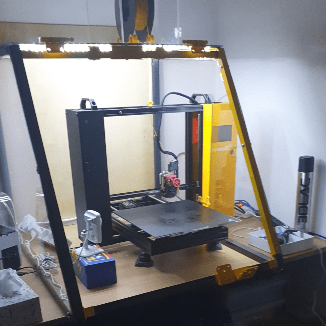 Ombouw voor 3D-printer van transparant plexiglas
