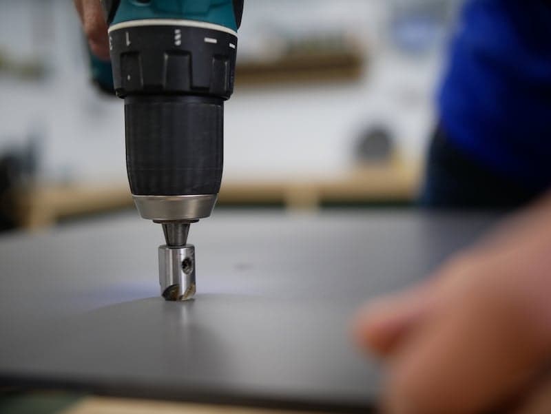 Pakketbrievenbus HPL bovenkant verzinken