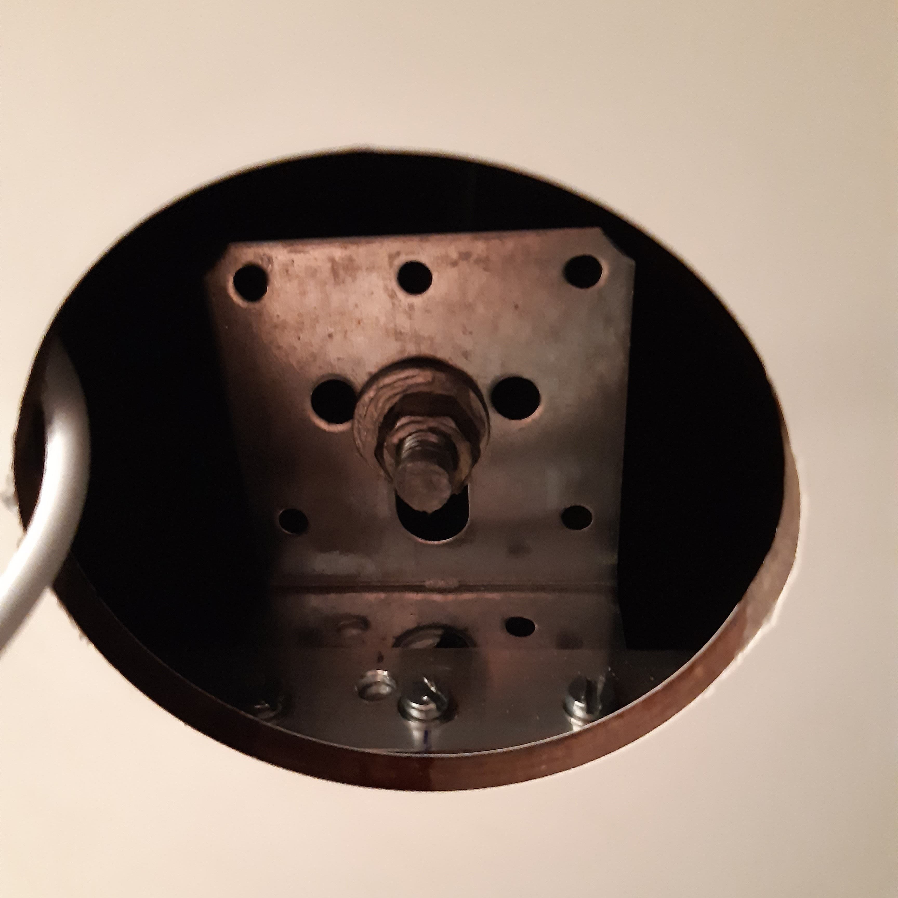 Plafond van HPL in toilet 1.4