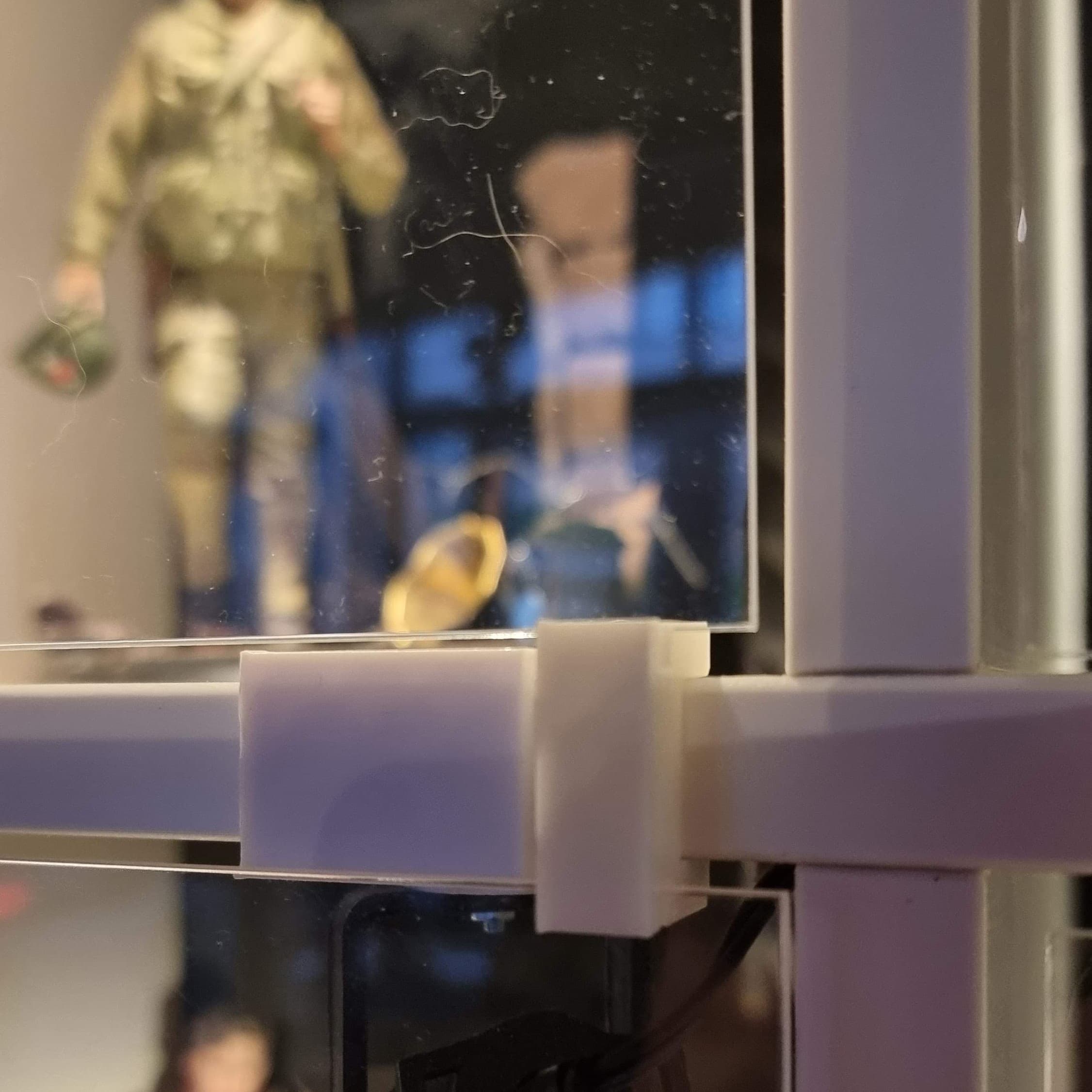 Plexiglas barrières voor IKEA Kallax kast 1.7