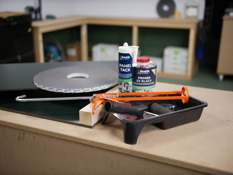 Trespa lijmen benodigdheden overzicht