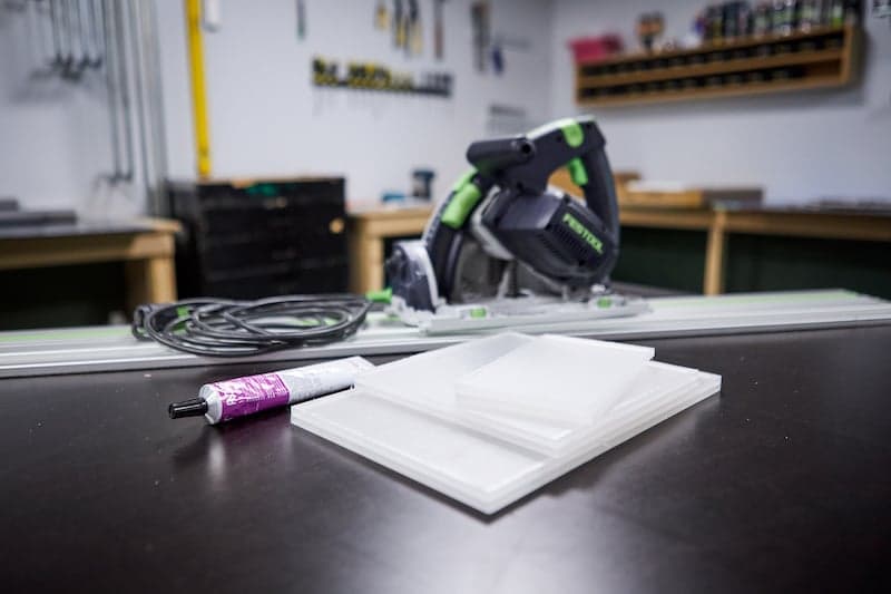 Vogelvoederhuisje maken benodigdheden