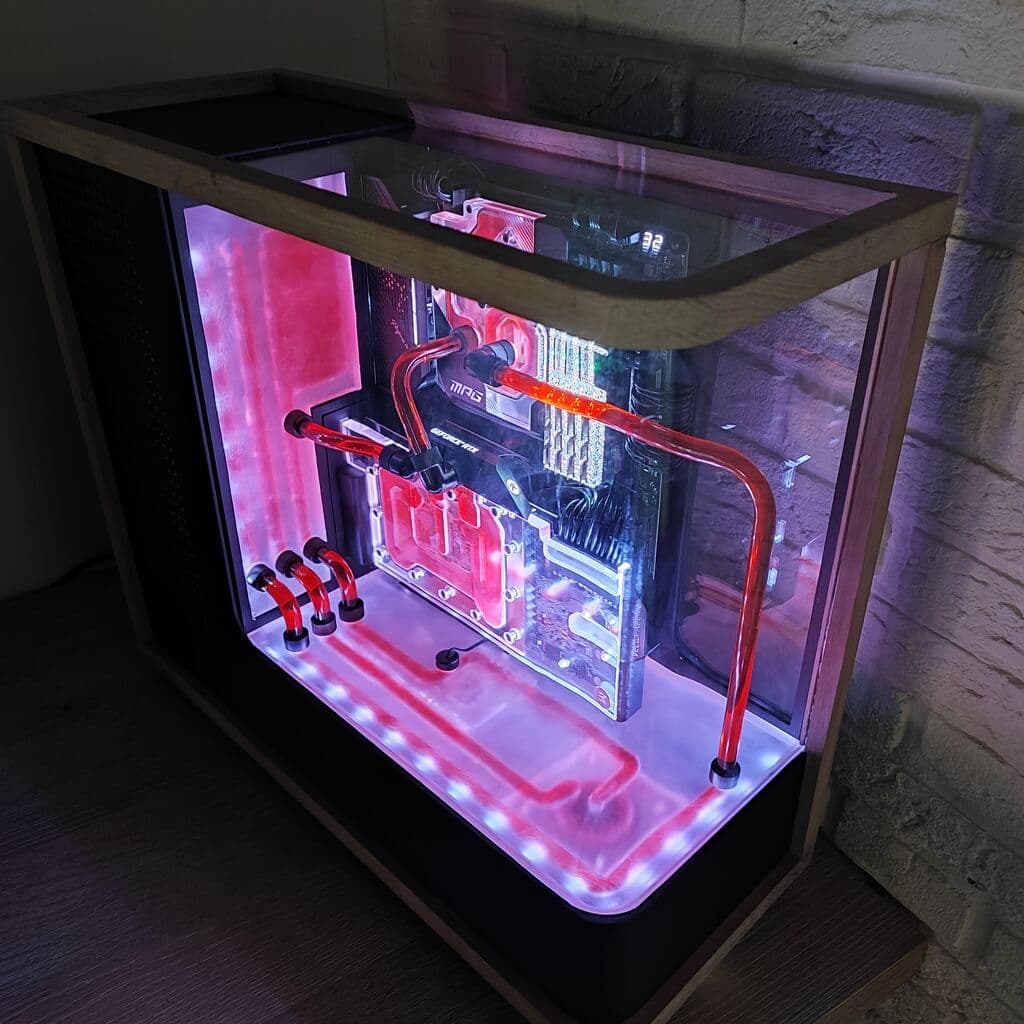 computerkast-van-plexiglas02