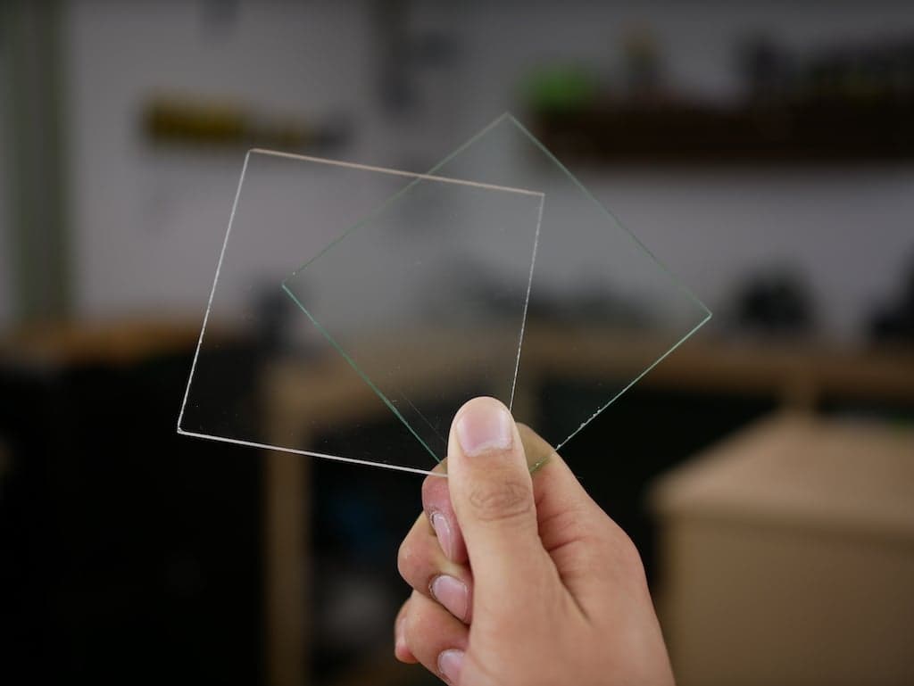 Glas versus plexiglas