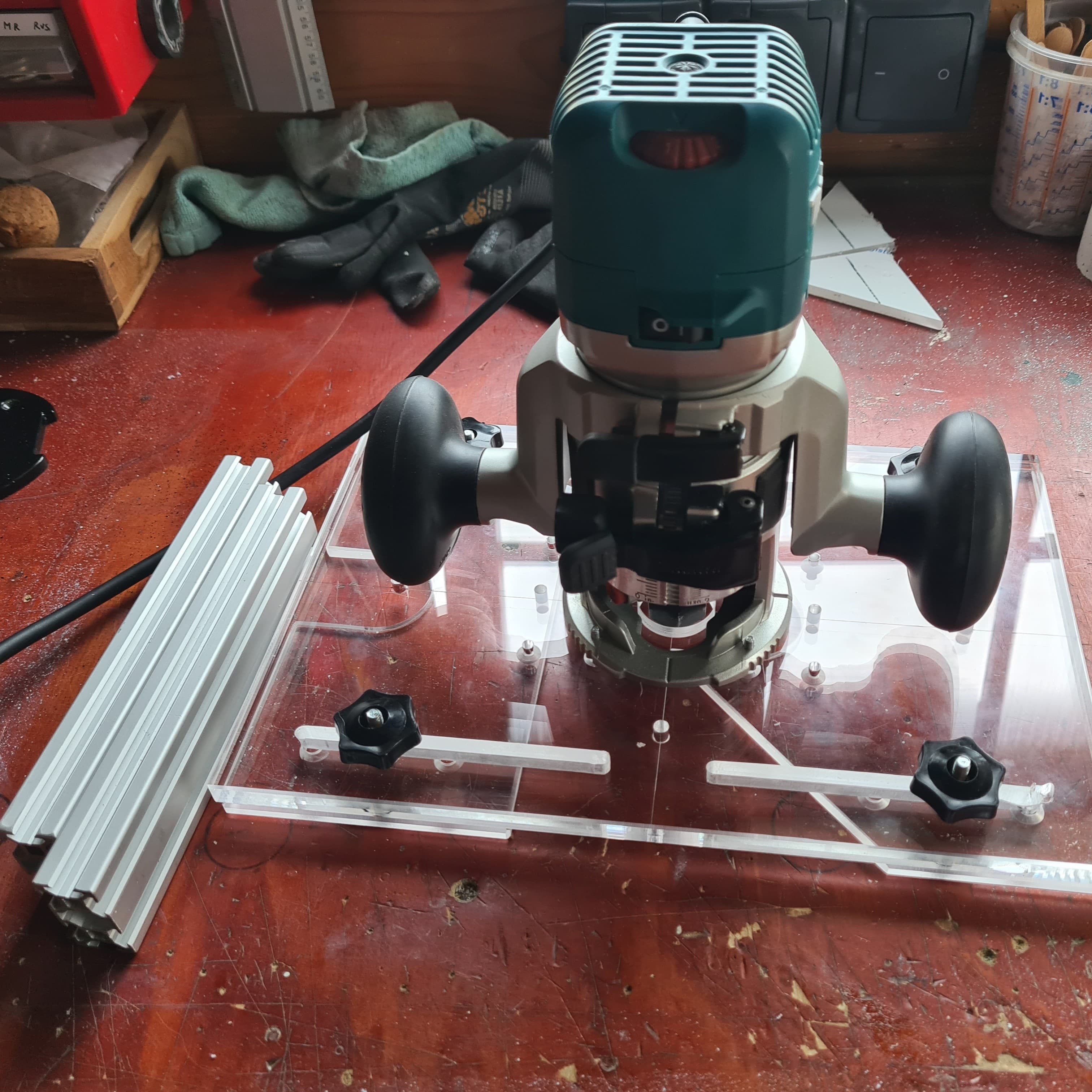 Jig voor bovenfrees met kunststof 1.4