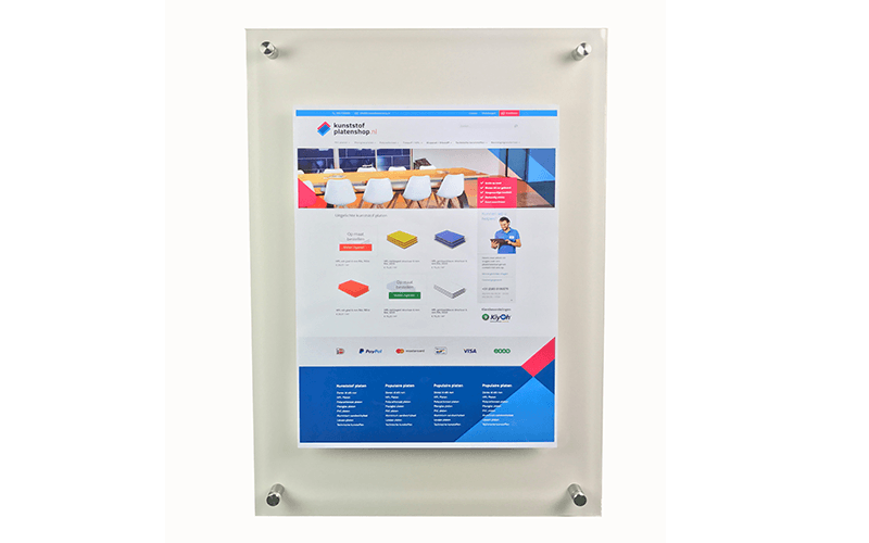 Zwevende lijst maken van plexiglas