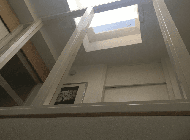Kozijn trappengat van plexiglas
