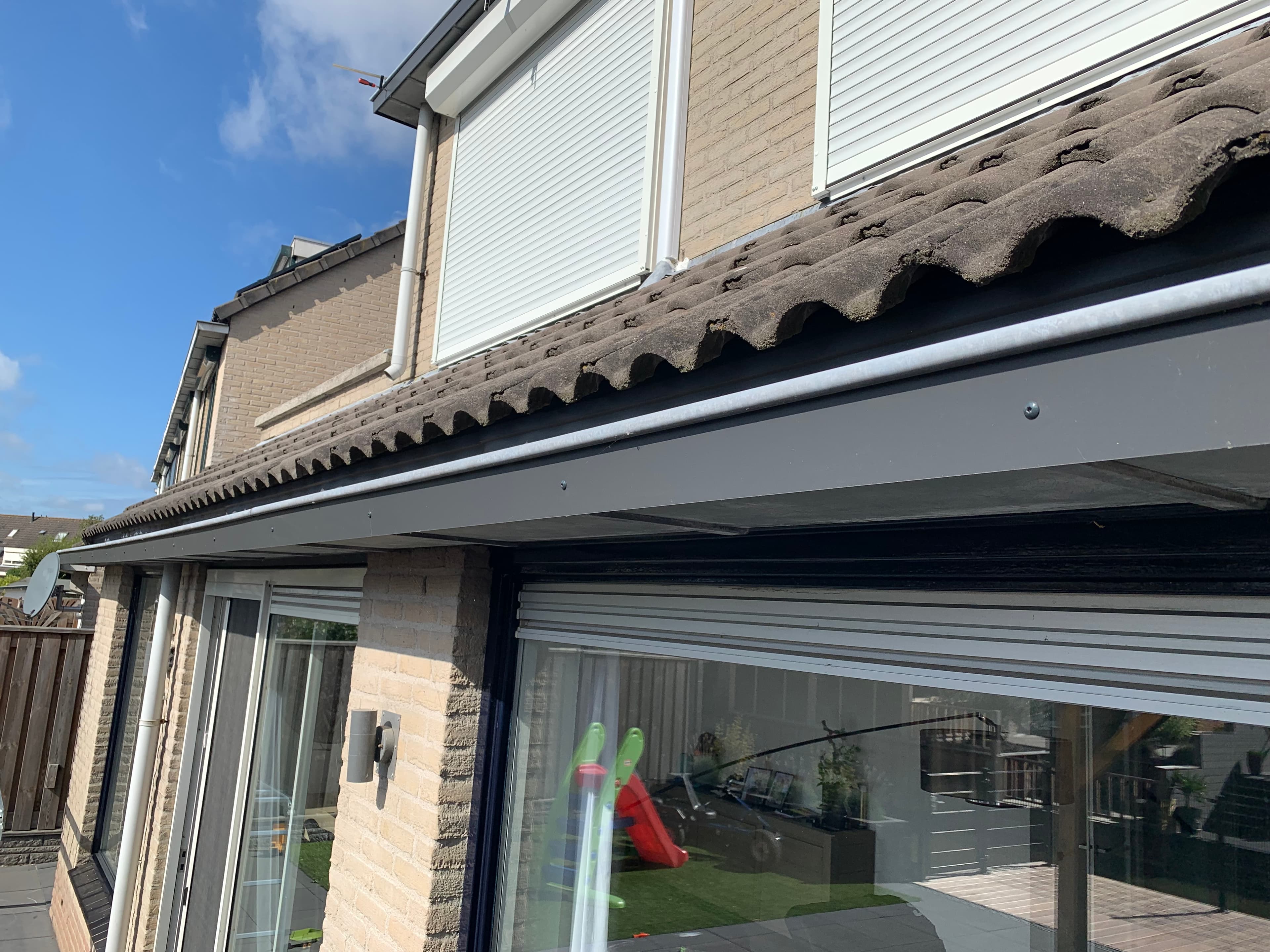 Dakgootbekleding van Trespa