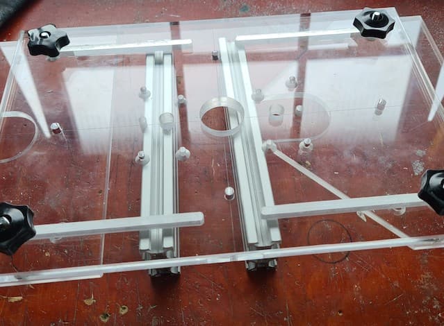 Jig voor bovenfrees met kunststof 2