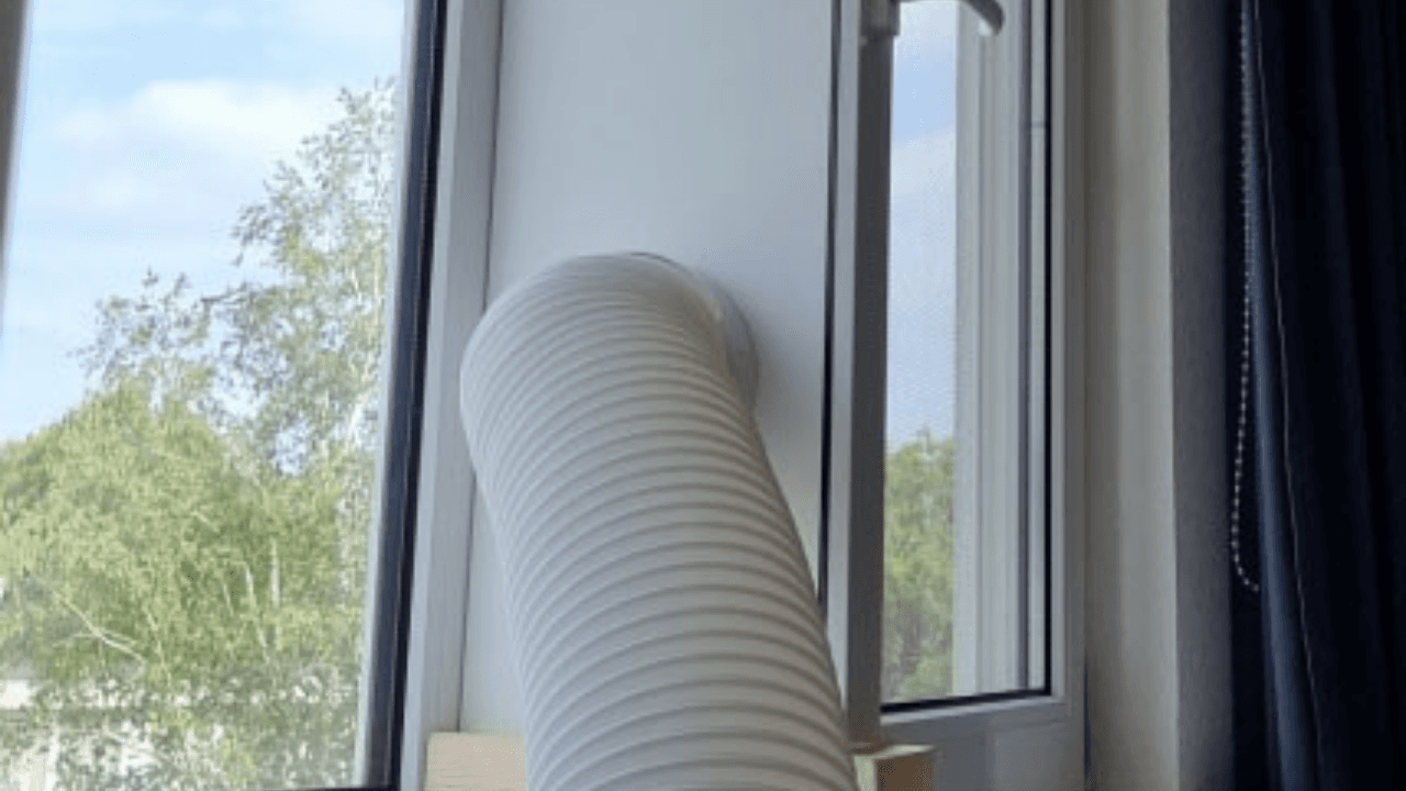 Raamafdichting airco kiepraam HPL banner