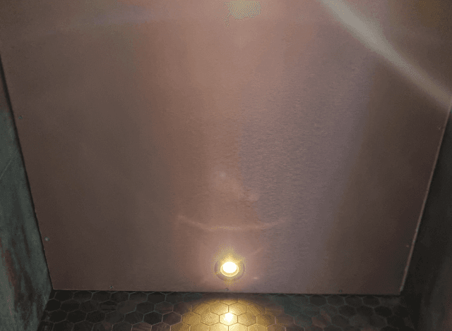 Toiletplafond van alupanel