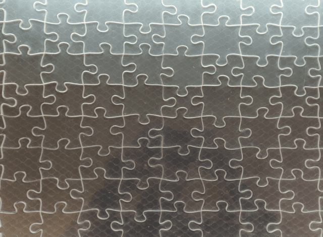 Puzzels van plexiglas