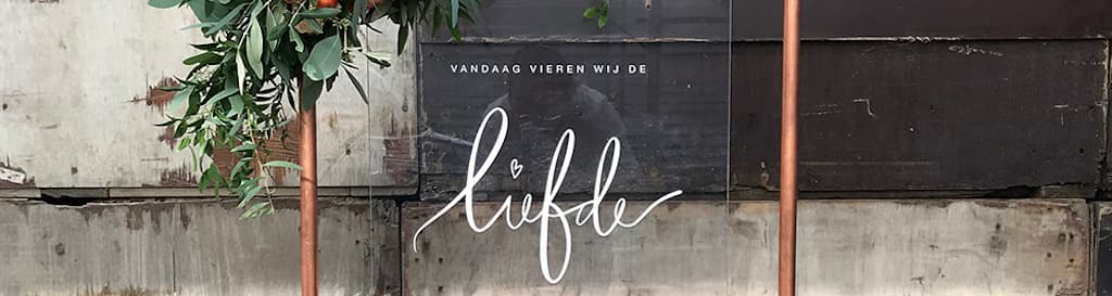 plexiglas welkomstbord bruiloft maken