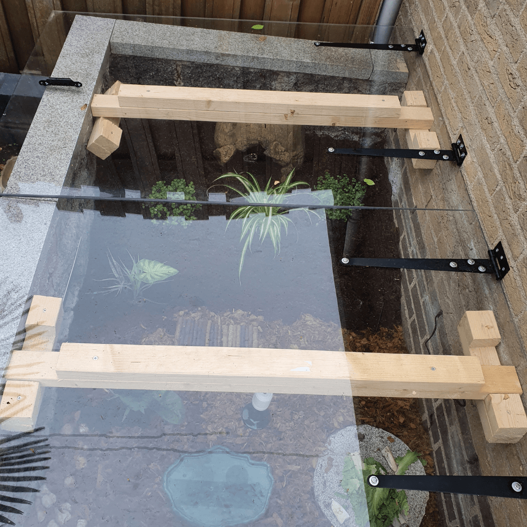 Buitenverblijf schildpadden van plexiglas