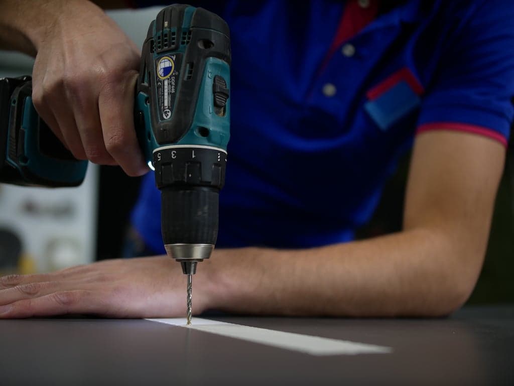 tuinkussenbox hpl boren met schilderstape