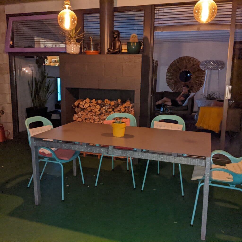 Tuintafel vernieuwen met HPL tafelblad