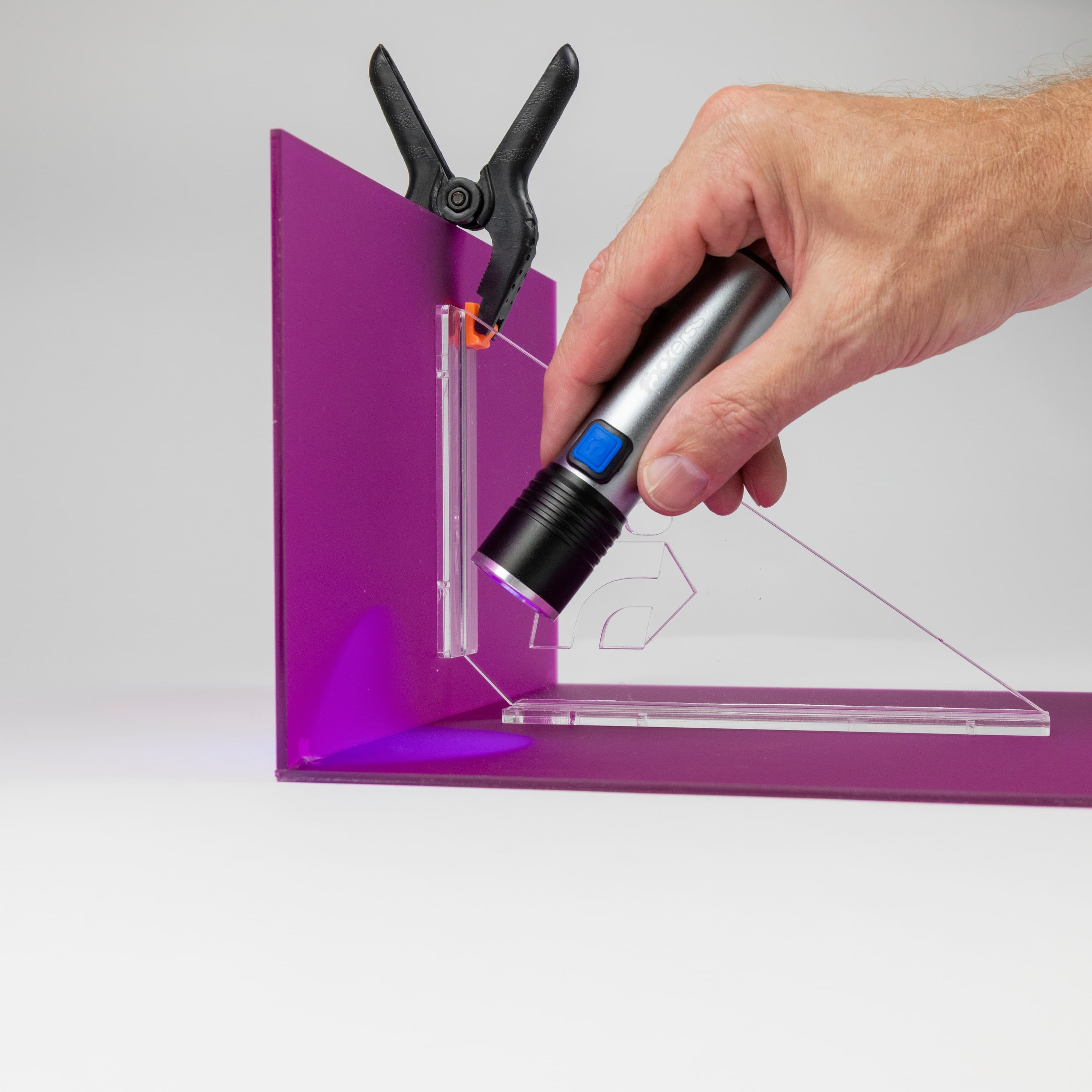 24_Fixxerss Acrylic UV-Lijmset Basic