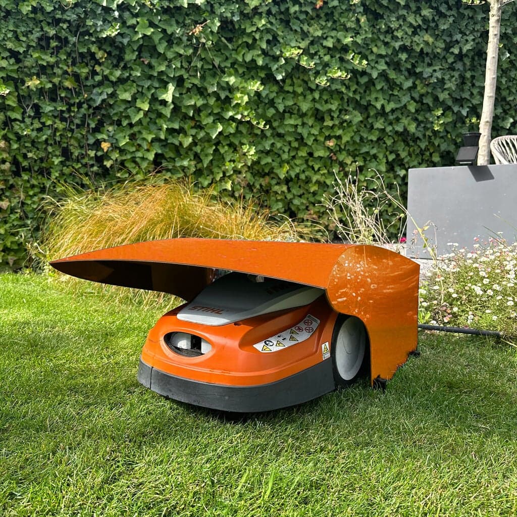 Robotgrasmaaier-garage oranje