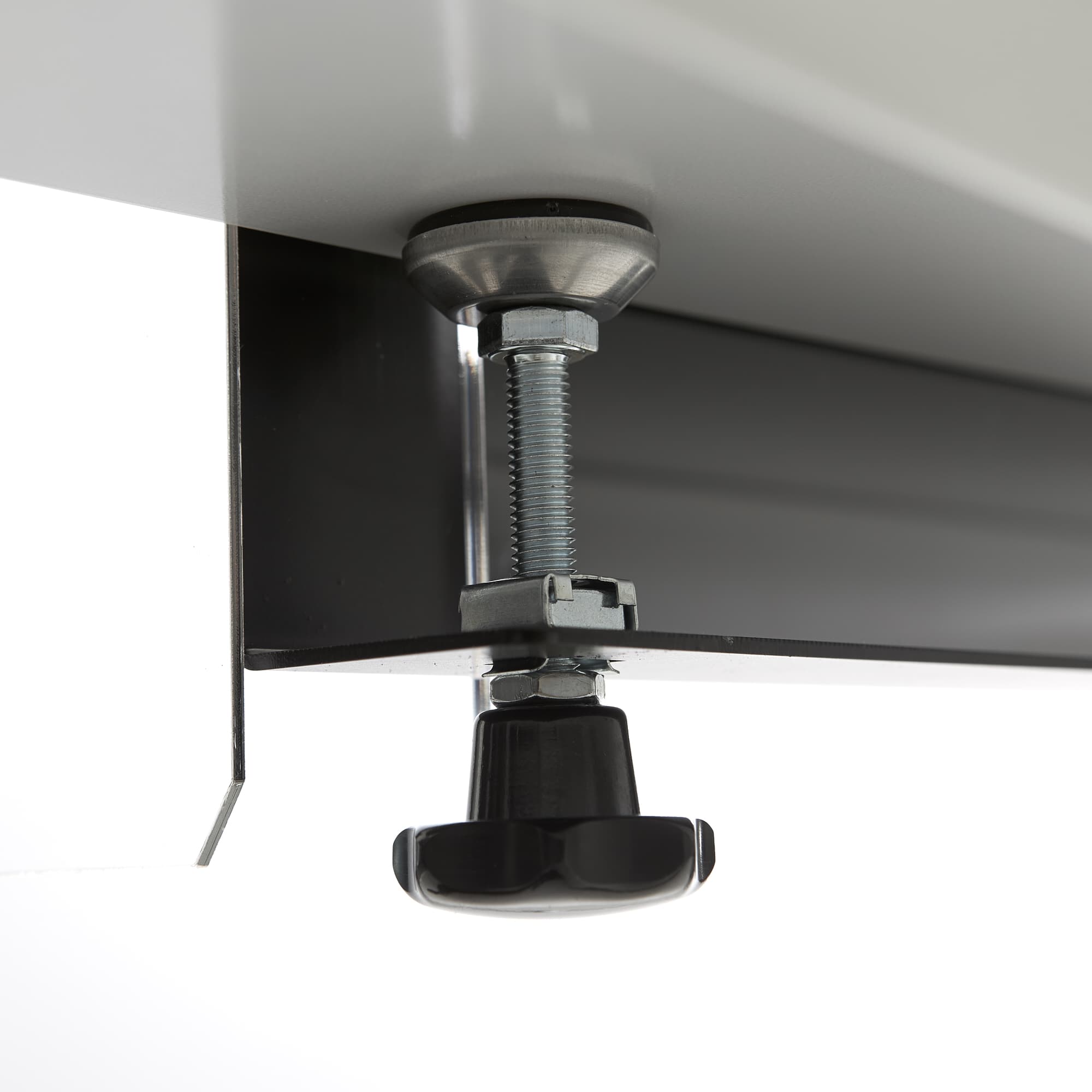 Stalen beugel met schroefklem voor plexiglas