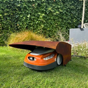 Robotgrasmaaier-garage Cortenstaal
